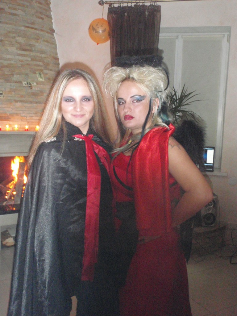 Halloween party от Салона Магии и мистики Елены Руденко. 2012 г. - Страница 4 Nv2IIhpXXYc